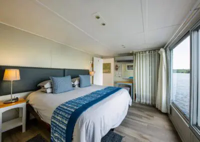 Chobe Princess Flame of Africa