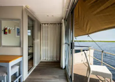 Chobe Princess Flame of Africa