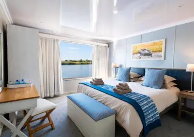 Chobe Princess Flame of Africa