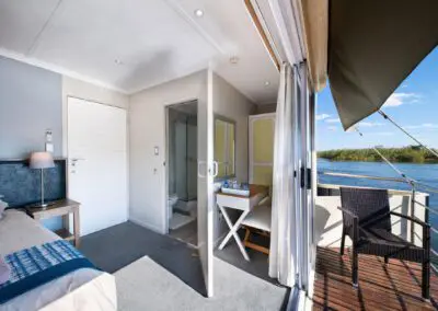 Chobe Princess Flame of Africa