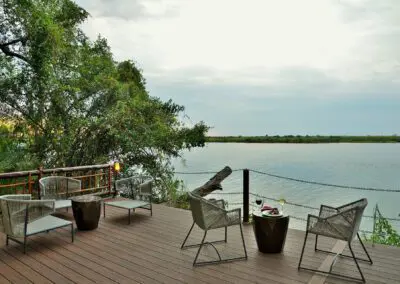 Mowana-viewing-deck-Flame of Africa