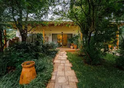 Insika Lodge Victoria Falls | Flame of Africa