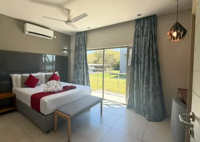 Flame of Africa | Sandpiper River Lodge