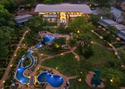 Waterfalls Lodge | Flame of Africa